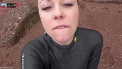 UKCuteGirl: Wetsuit Giantess Lagi Asik Muasin Memeknya Pakai Mainan Seks Favoritnya