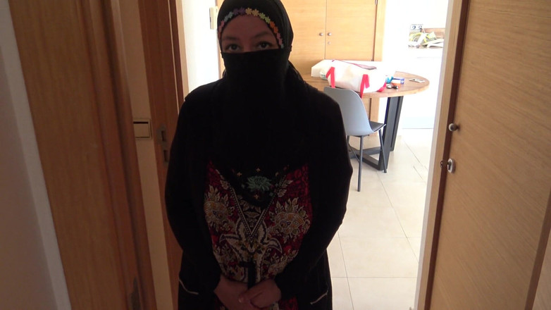 Souzan Halabi: Une femme commence à travailler dans un bordel allemand