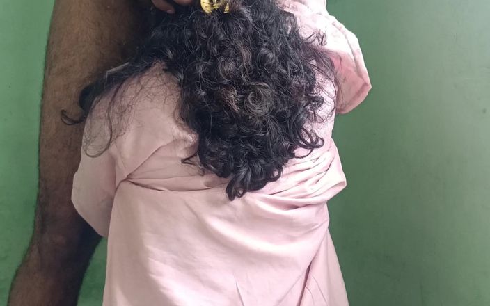 Laxi ammu: 자위하고 핑거링하는 핫한 소녀