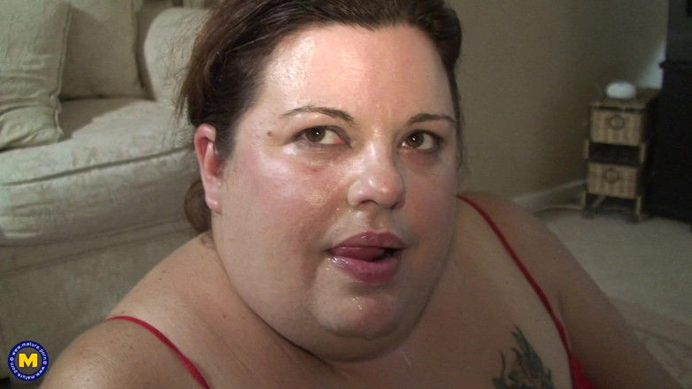 Mature NL: BBW Mature Amateur Wife Enjoys Interracial Sex