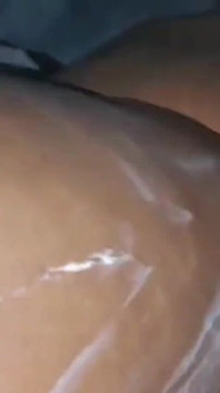 Tati îmi oferă un masaj sexual uimitor pasional