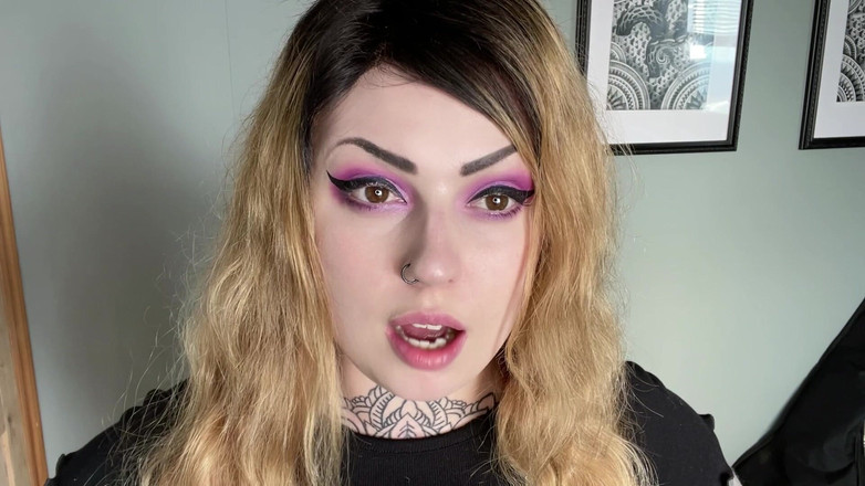 Miss Valentina: Bayar Untuk Waktuku