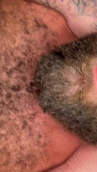 Une fille poilue se fait baiser, partie 2
