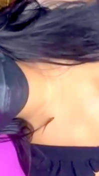 La figa della mia sorellastra desi