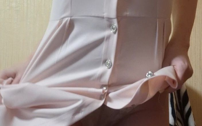 ElzaKom: パンティーをはいた私だけが欲しいです