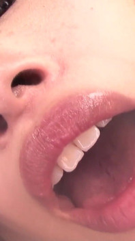 Vedere la persoana 1 cu miros intens Saliva Mania - Labă cu Spittle și Bad Breath Dirty Talk curs complet