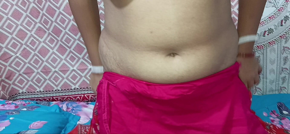 Mimxxx01: Desi Bhabhi Šukání velkého ptáka v nové sexuální poloze
