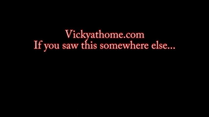 Vicky Vette: MILF blonde bertetek besar Vicky Vette menghisap zakar dapat pancutan...
