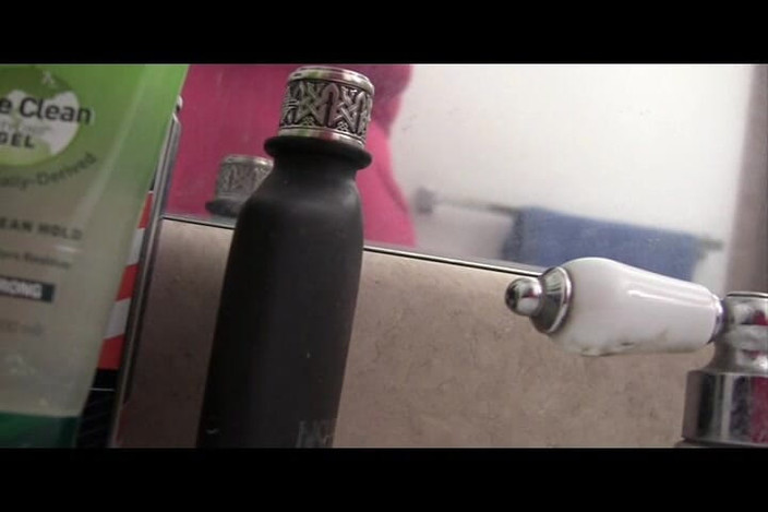 BBW Bad Girls: Awek montel teruk: awek montel di cermin