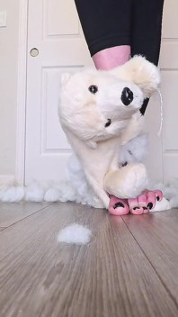 67 lång jättinna barfota plushie krossning: Storlek 16 tår riva upp &tom fluffigt