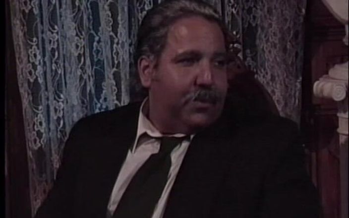 Old Good Porn: Dagerous Eldest StepDaughter of Mafia Boss Shanna Mccullough Discusses with...