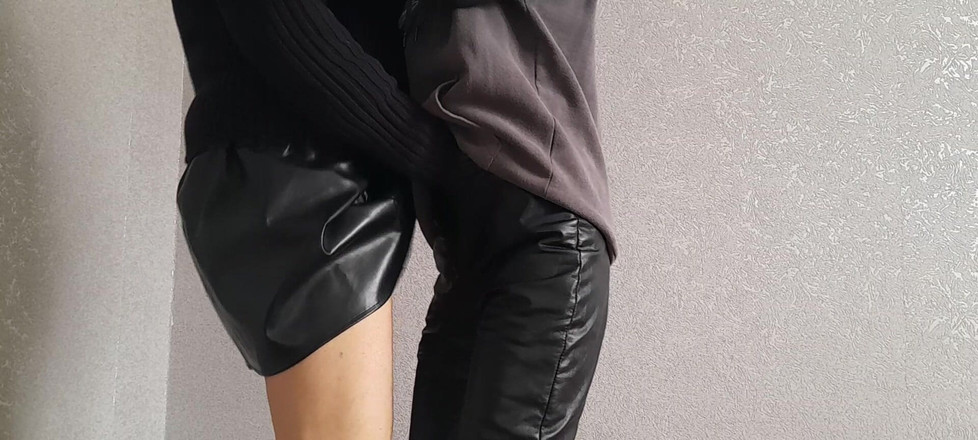 Lesbian-candys: Две гетеро подружки пробуют лесбийский секс в первый раз, и они обожают это