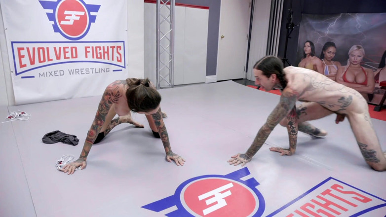 Evolved Fights: Rocky Emerson vs karışık güreş