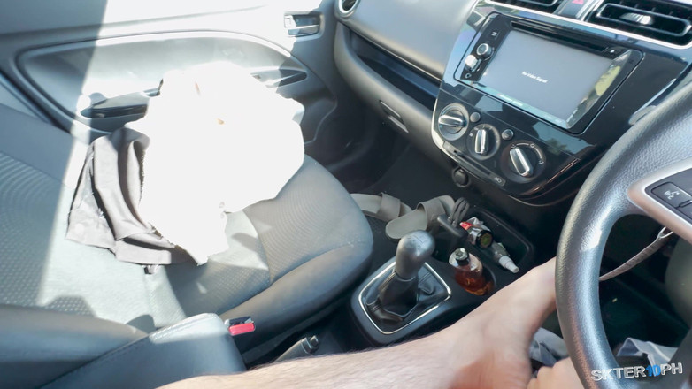 18_honey: Saya tidak terlepas peluang untuk mengongkek seorang awek kolej sebelum...