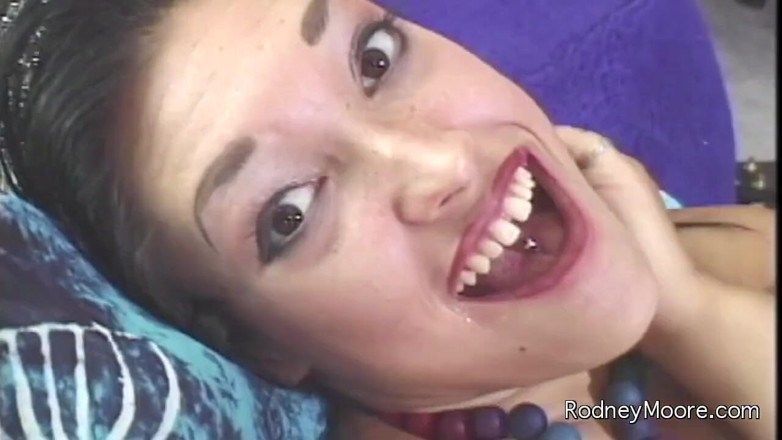 Horny Hairy Girls: บริดเจ็ตเดอะมิดเจ็ต พาวเวอร์ส คือ ฟеяเย็ดยุค 90 ของร็อดนีย์