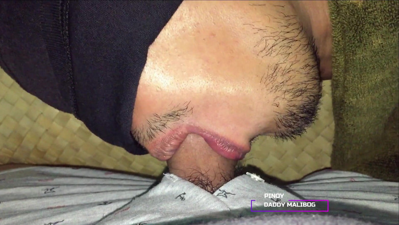 pinoy malibog: Відчуваю збудженість, готова до мінету!