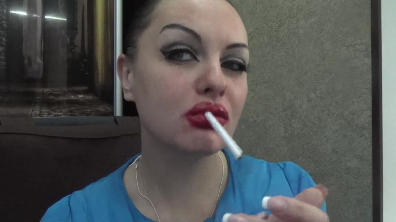 Goddess Misha Goldy: Sexy make-up huge red lips smoking