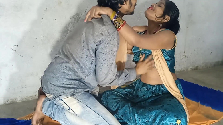 Vija: Video girlfriend ko pela nella sua stanza video HD