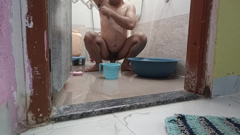 LovedSunsine1990: Хочеш прийняти зі мною оголену ванну?