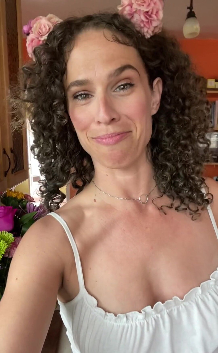 VibeWithMommy: Hei Manusia yang cantik! Saya ditanya semua apa yang seperti...