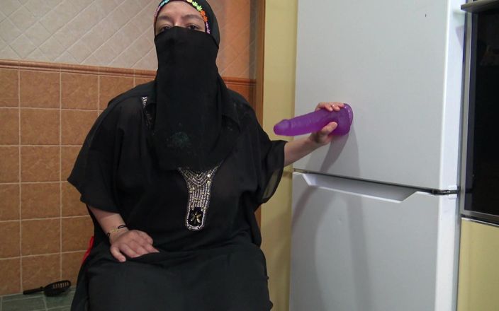 Souzan Halabi: Saúdská arabská zahýbající manželka chce velké ptáky