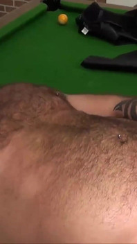 Bearfilms - Tristan Riant et Marc Angelo raw insémine des ours barbu dans une