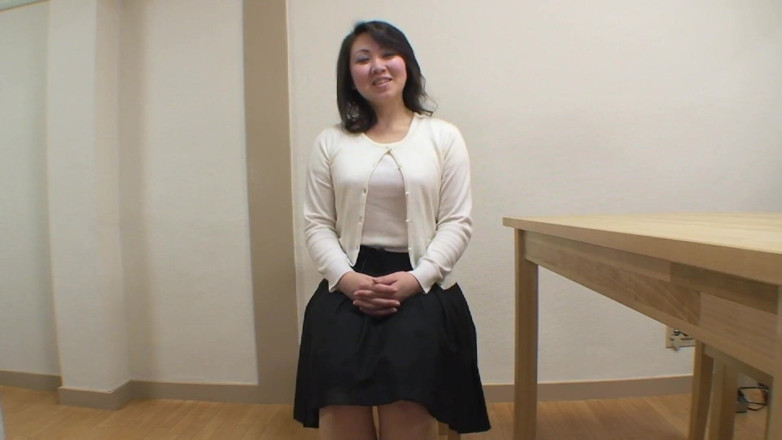 Japan Lust: Z sąsiedztwa mamuśka dostaje creampie
