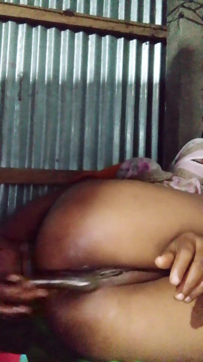 priyastar99: Water Came Out From the Juicy Buttocks