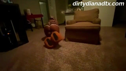 Dirty Diana Fetishes: booty grinding on me