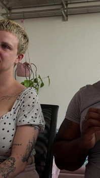 Urmărind filmele noastre porno, partea 2 - Lola Milk X Axel Reigns