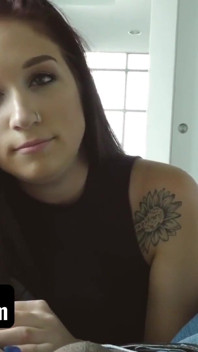 Stepsis Loves Me - Pissed teen gave stepbro blowjob to motivate him in doing his chores