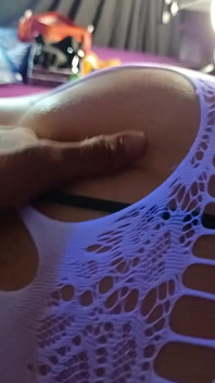 Fingering the Hot Ass
