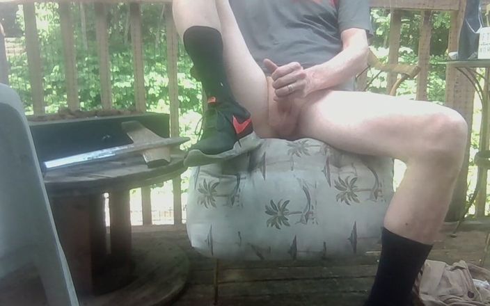 Squit: Morning Coffee and Wank.
