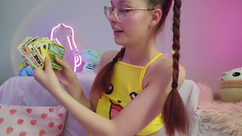 petitesubkitten: E-girl tieten en pokmon trekken