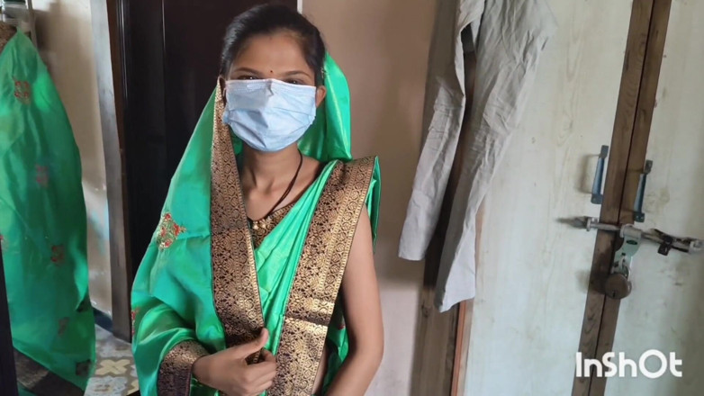 Desishycouple: La moglie indiana si prepara in green Saree parte 2