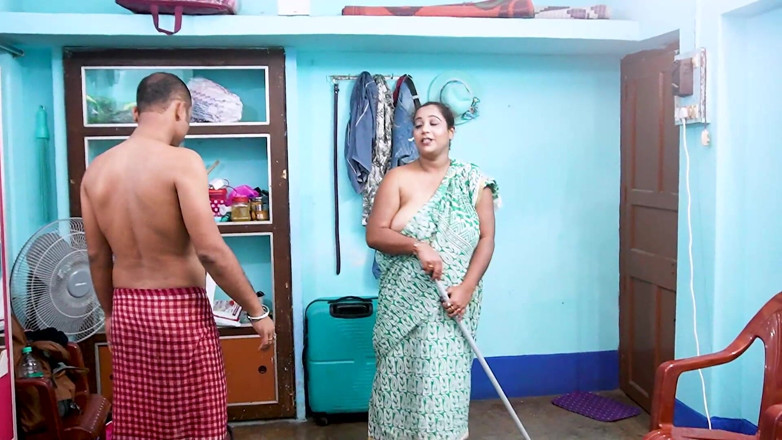 Xtramood: La sexy tettona kam karnewali viene scopata dal suo babu