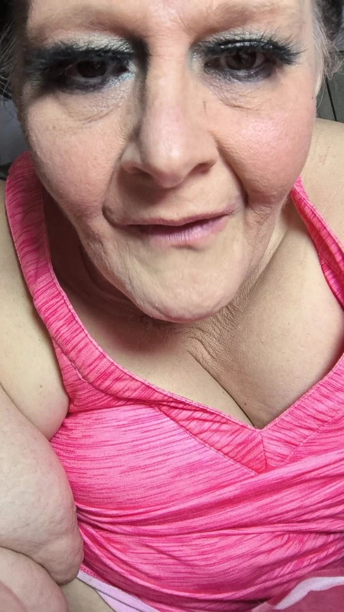 HerculesnVENUS: Vovó não está balançando, mas em seu neto ela um...