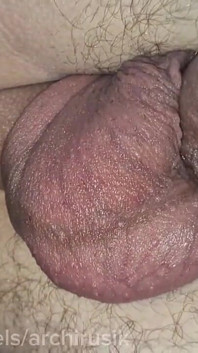 A Passerby Boss Fucked a Transsexual Sissy Femboy While Driving a Car, Squirting Semen Onto Her Stockings.