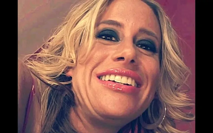 Vintage megastore: Blonde MILF with Big Tits and Big Ass Fucked by...
