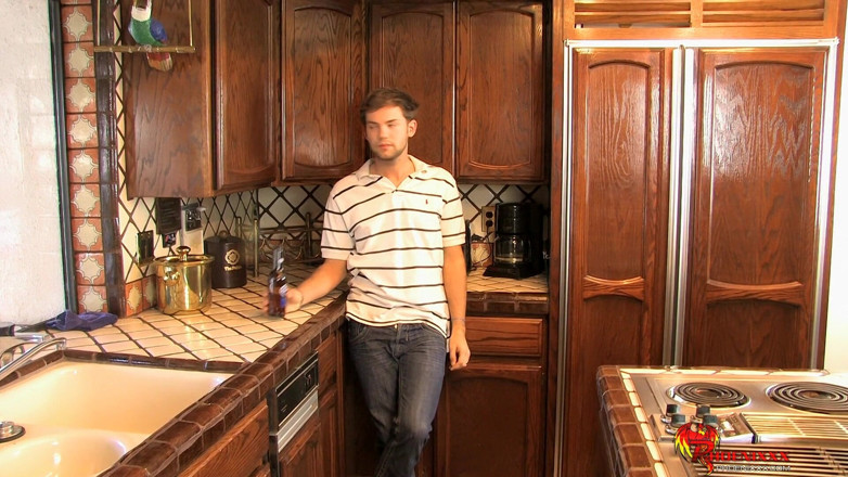 Phoenixxx: Big, Strong Plumber-man