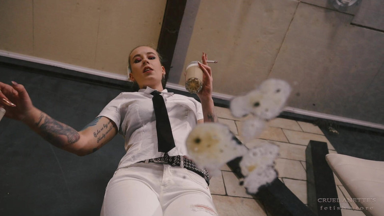 Cruel Anettes fetish world: Bakış açısı - anette seni öğürtüyor