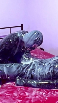 Lepkavá latexová hra, plná - Alex Latex