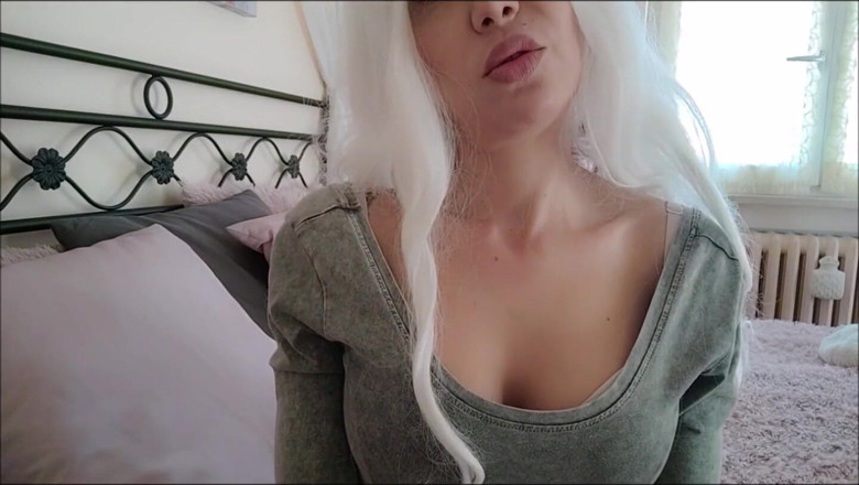savannahamatoriale: Сексуальная Lavinia с икотой