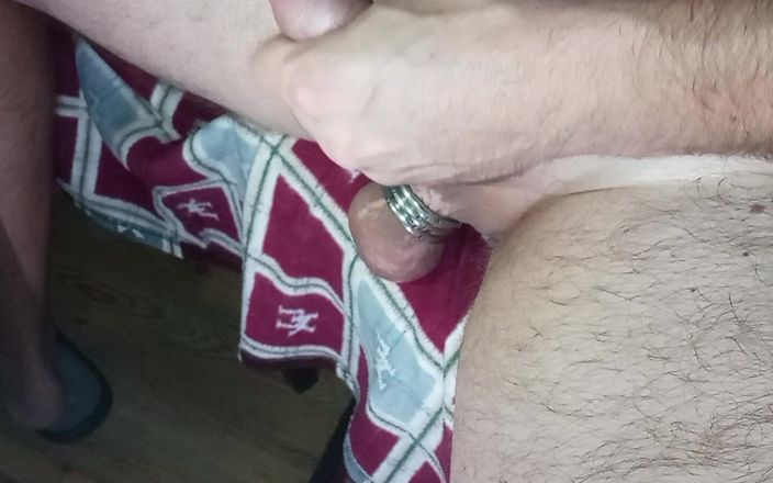 White Ukrainian Dick: Masturbazione a casa di alta qualità con anelli di metallo!