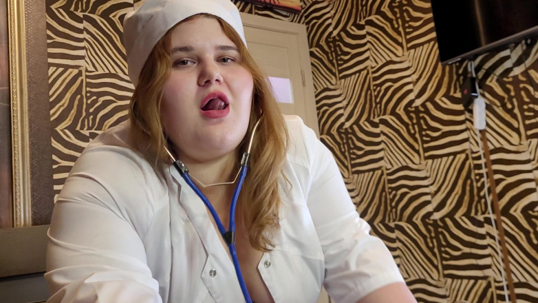 Peach Desert: Masáž prostaty od nadržené doktorky a creampie v její těsné...
