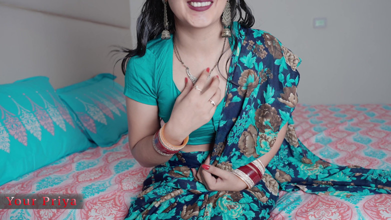 Your Priya: Desi quente bhabhi dedilhado e vibrador para Devar Ji em...