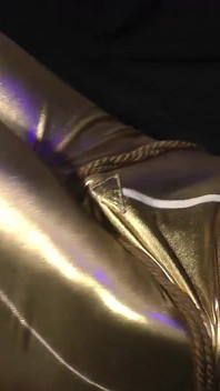 Zeus Goldy Bondage-Herausforderung