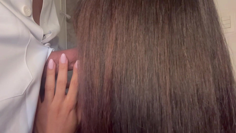 Agatha Lyra: 我从来没有见过有人像他一点一点地释放他的，而我则来了