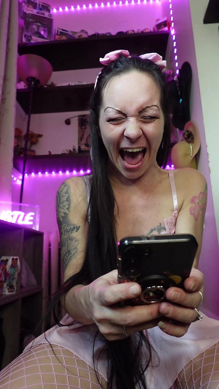 Raven Willow: Küçük sır, büyük aşağılama