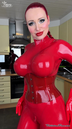 Miss_Fetilicious: Jste připraveni vzdát se své latexové milence?